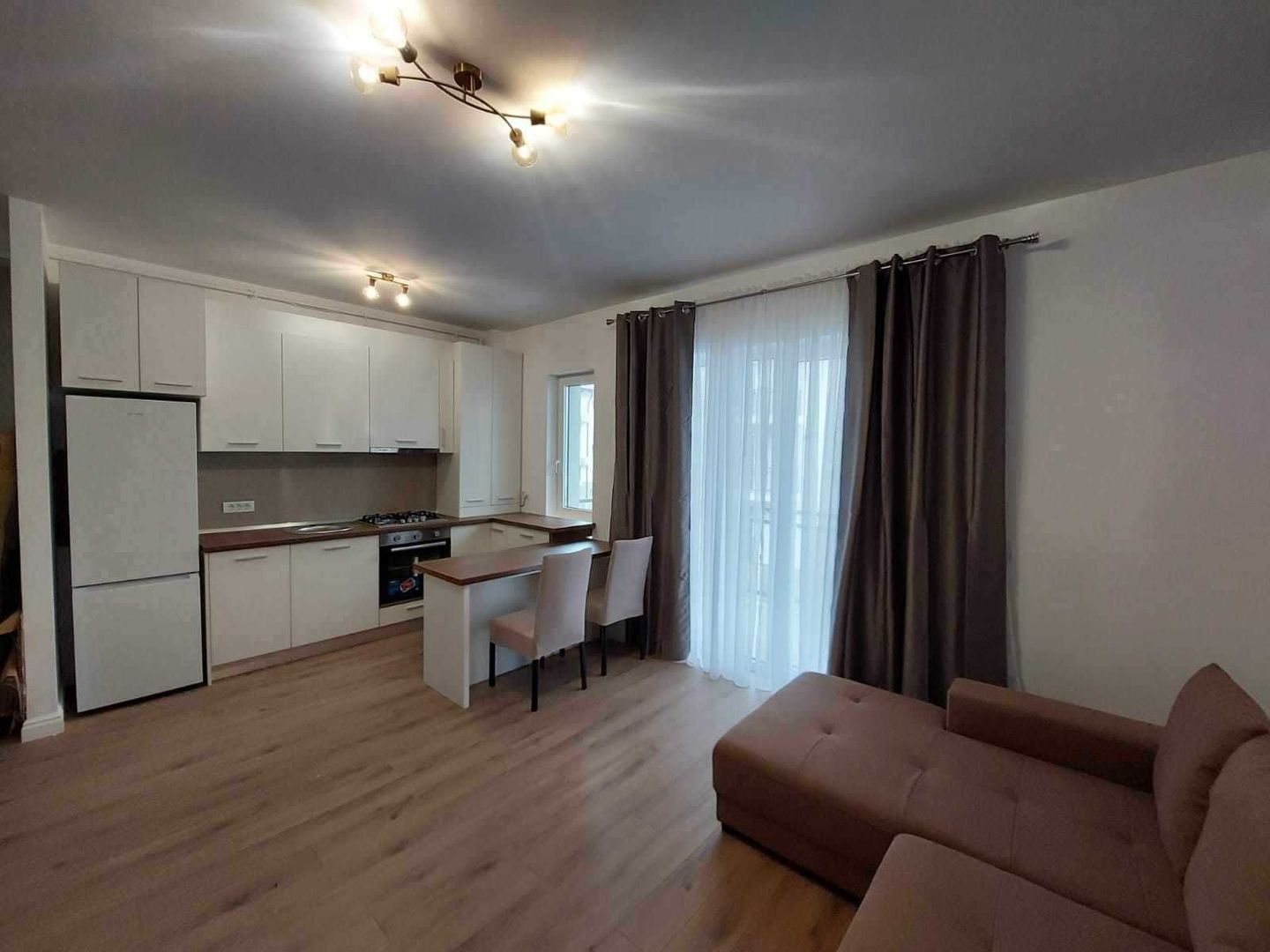 Braytim | 2 camere | Etaj 1 | Loc Parcare | Mobilat complet - Poză 5
