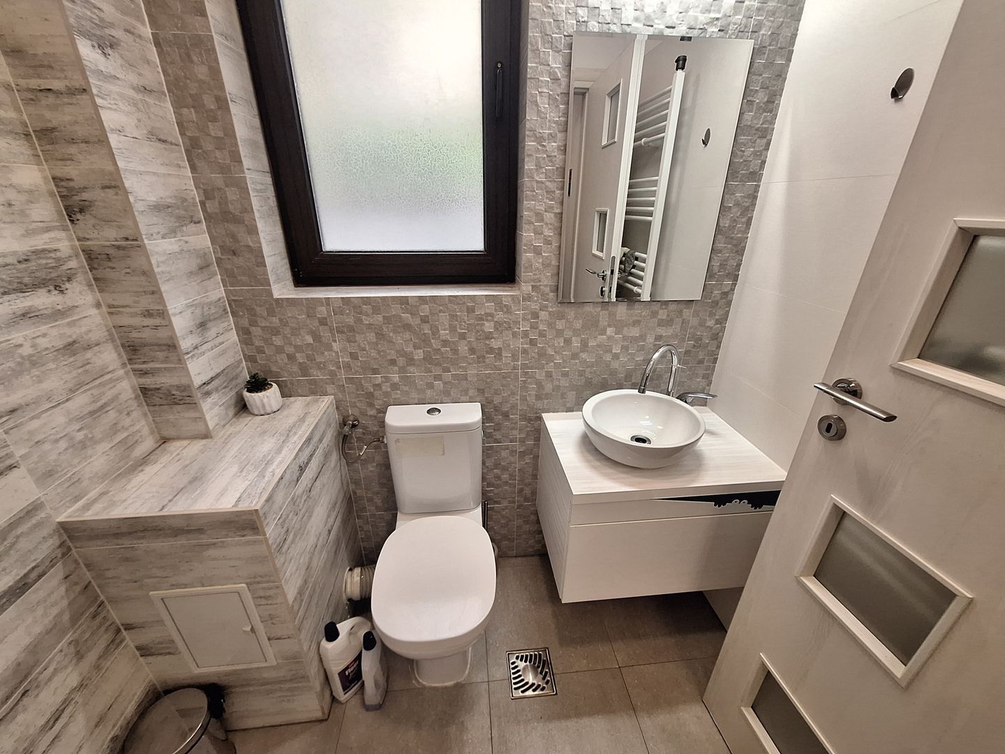 Duplex 4 cam 3 bai parcare&curte Prelungirea Ghence str. Maracineni - Poză 11