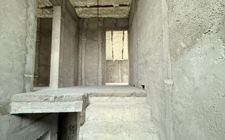 DE VÂNZARE sau SCHIMB - Vilă P+M semifinisată, zona Moara Grecilor; - Poză 5