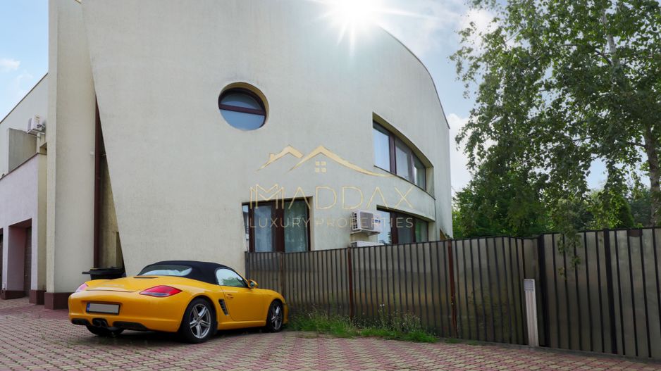 Vila Unica Mobilata *9 camere*300*mp // Pipera - Poză 1