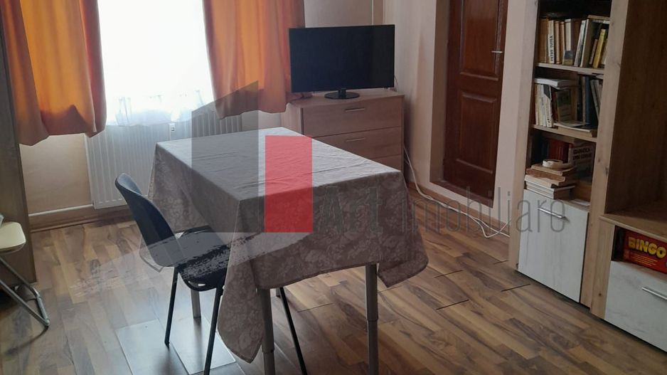 apartament 3 camere Drumul Taberei - Poză 1