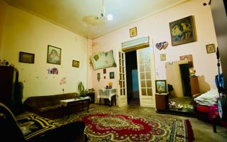 Casa singura in curte - Poză 6