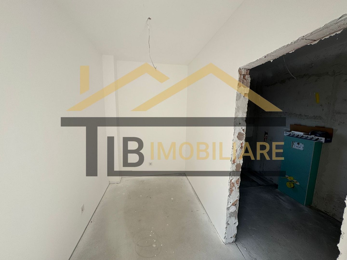 Casa individuala 4 camere, 140 mp utili, 600 mp teren, Zona Sangiorgiu de Mures - Poză 9