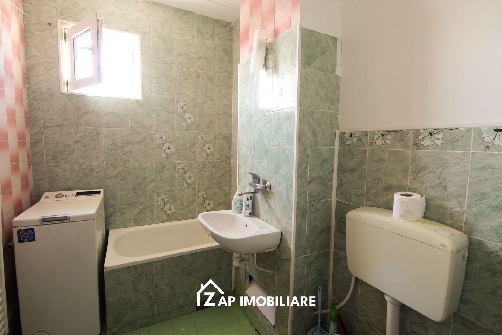 Unirii - Ap 2 cam - 54 mp -  In Spate la Palas - 2 balcoane - Poză 9