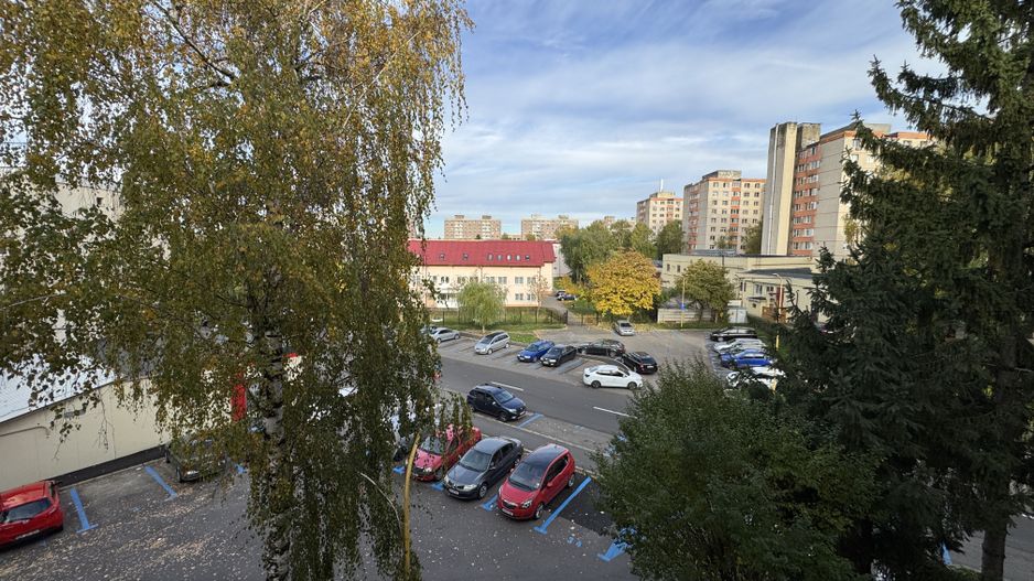 Apartament cu 3 camere in Astra, str Barbu Lautaru - Poză 7