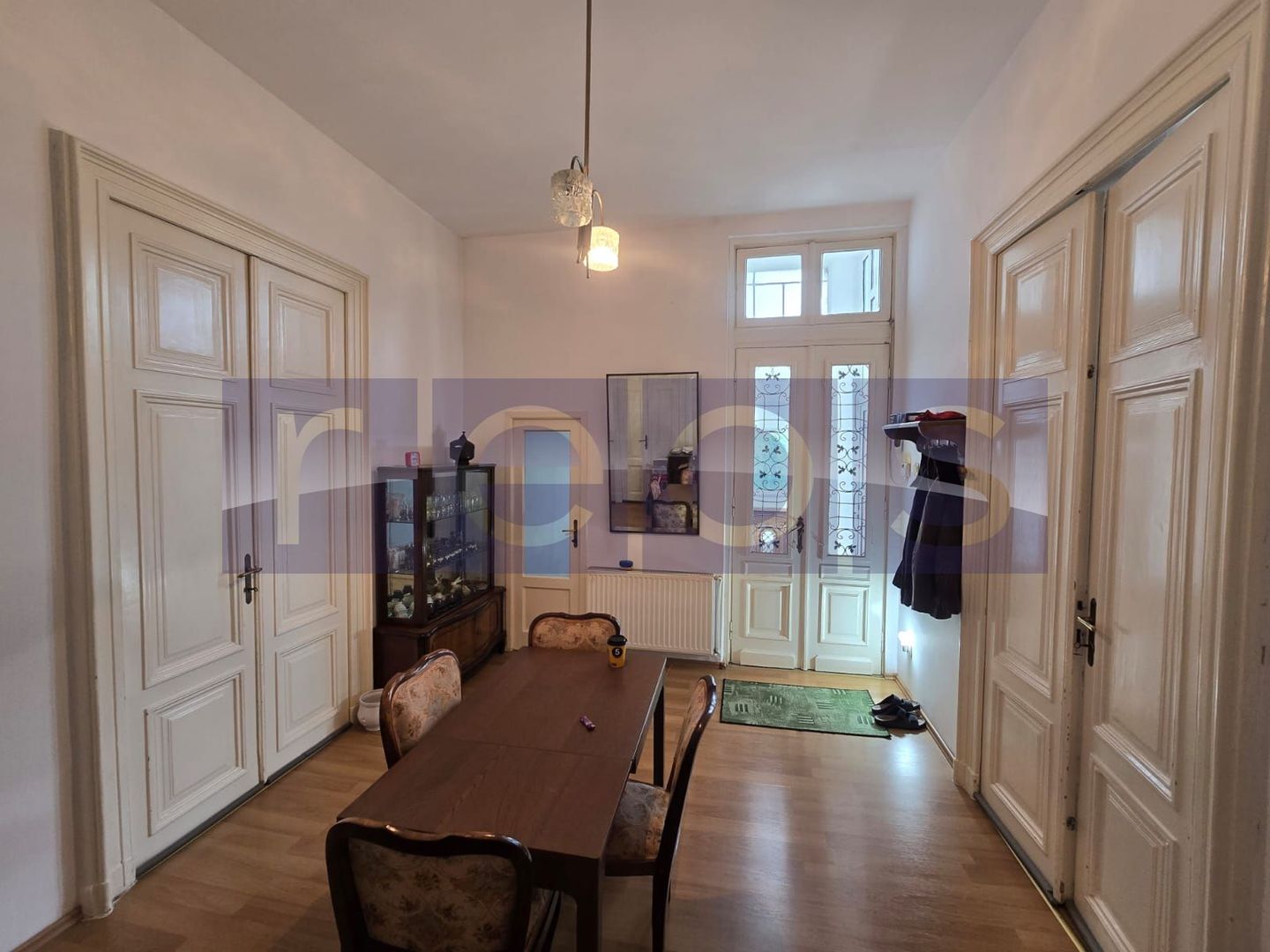 VANZARE CASA 4 CAMERE CURTE PROPRIE GARAJ 175MP UNIRII CARTIER EVREIESC - Poză 1