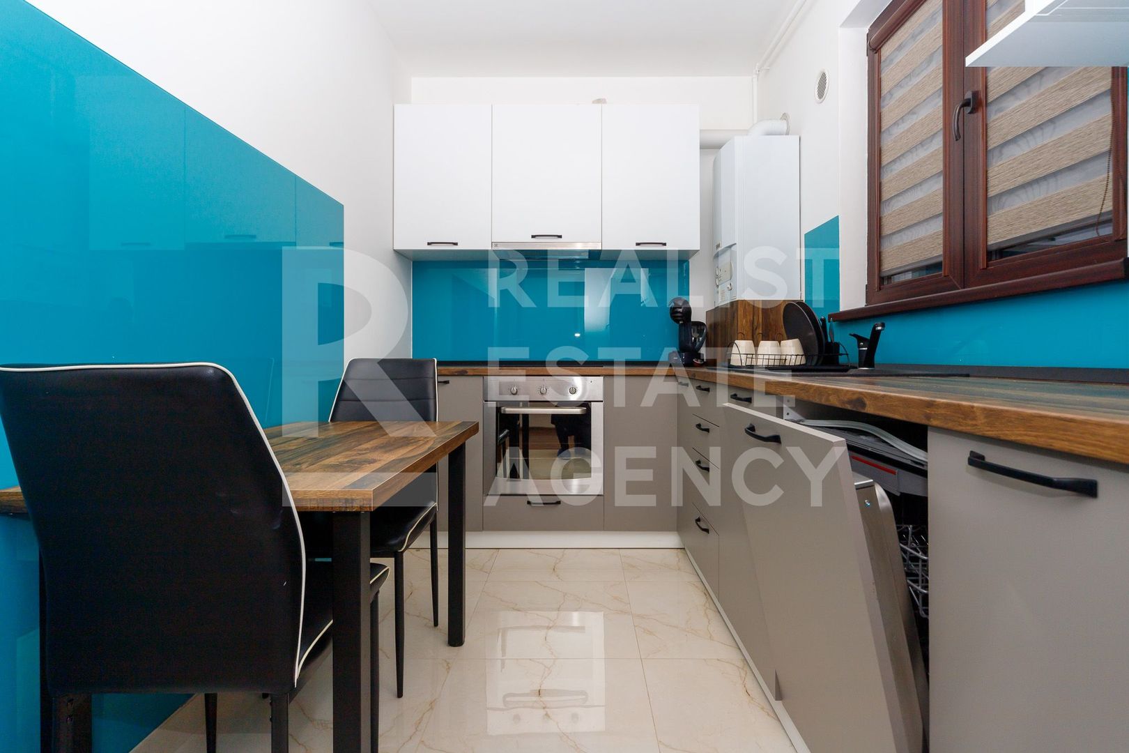 Vânzare, apartament, 2 camere, zona Drumul Taberei - Poză 7