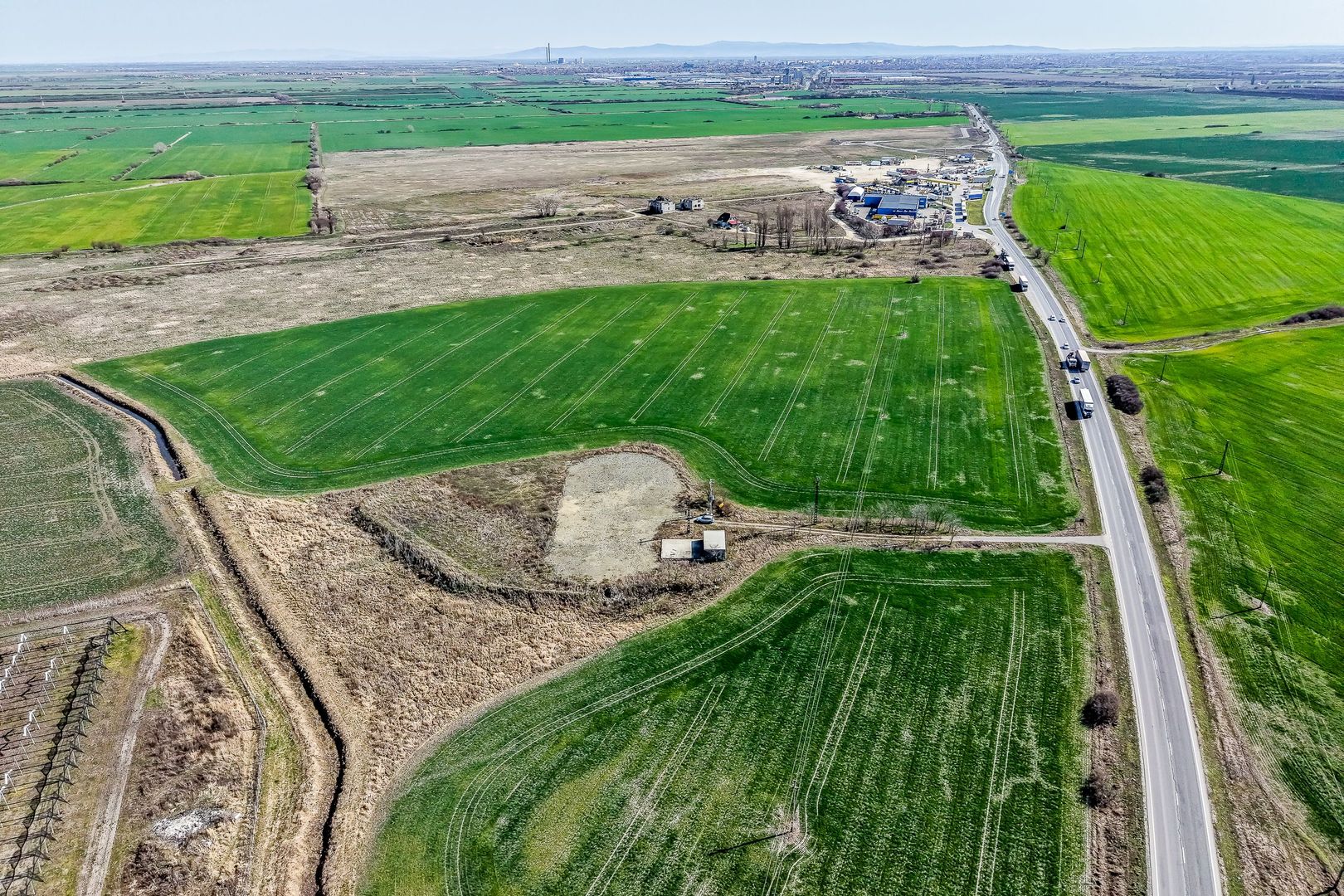 🌟 Oportunitate Investiție! Teren Intravilan zona service DAF vest 🌟 - Poză 5