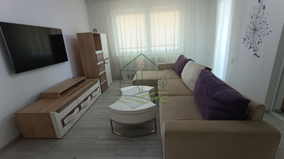 Apartament cu 3 camere de închiriat în Șelimbăr 75 mp + loc de parcare - Poză 2