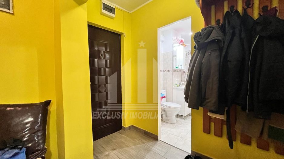 Garsoniera decomandata | 32 mp | Etajul 3 din 4 | Cetate - Poză 3