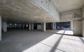 Clădire mixta -3600 mp - Poză 23