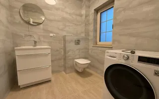 Vand casa 5 camere cu teren 450 mp zona linistita, pret negociabil! - Poză 12