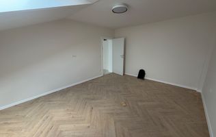 NOU. Disponibil imediat. Decomandat. Zona Soarelui