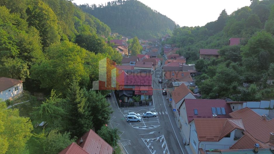Teren Schei Brașovului – 1289 mp, zonă deosebită - Poză 6