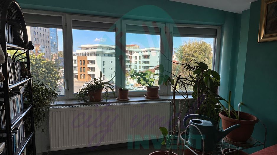 2 camere | Bd. Unirii | 79 mp | Decomandat | Vedere liberă | Etaj 1 - Poză 9
