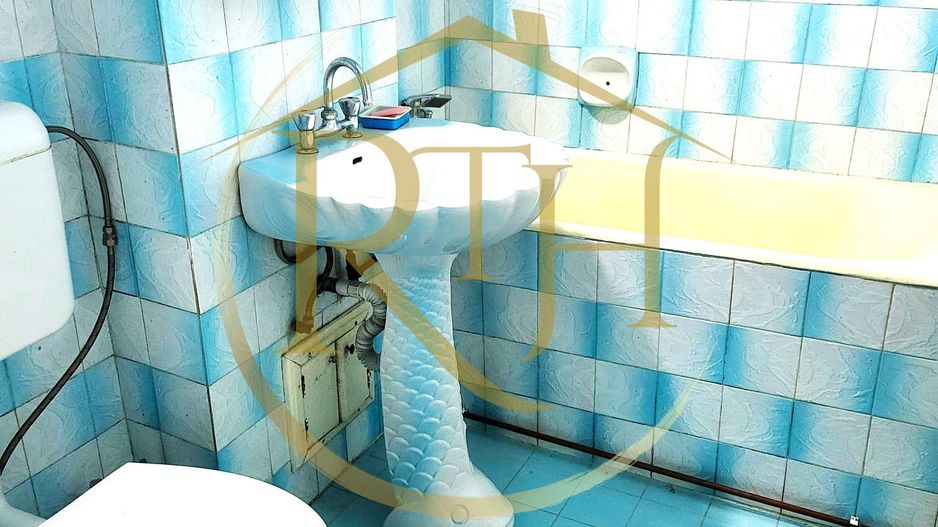 Oferim spre vanzare un apartament cu 2 camere in zona Dâmbovița - Poză 14