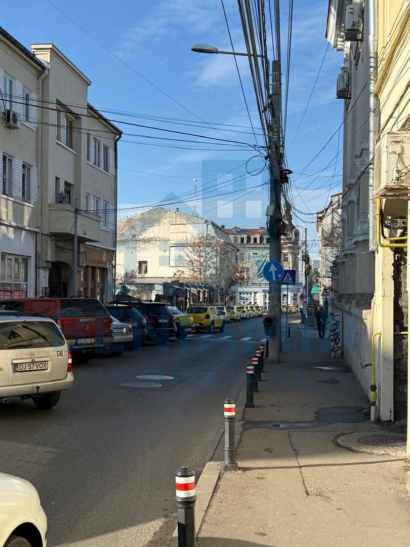 Spatiu comercial-De vanzare-Ultracentral-La Anaf-Vad Extraordinar - Poză 4