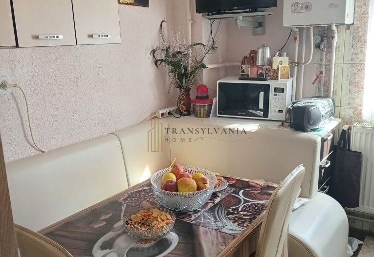 Apartament 2 camere, decomandat, zona Mihai Viteazu - Poză 4
