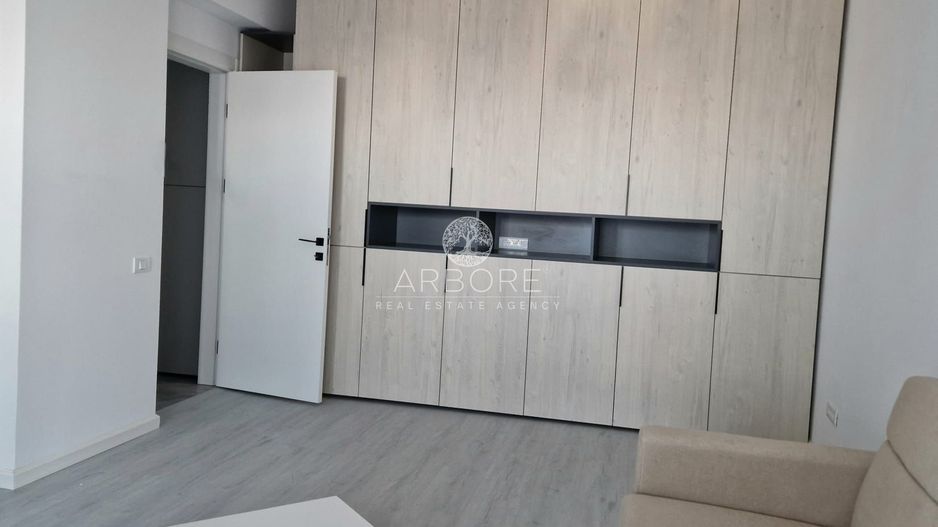 Apartament de lux cu terasa, complet utilat - Poză 2
