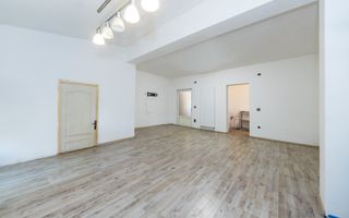 Casă cu teren 2.200 mp și deschidere la DN13 | Zonă mixtă | Brașov, Stupini - Poză 3