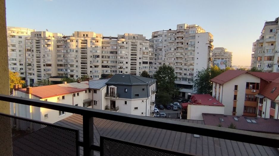 UNIRII-ALBA IULIA, 3 CAMERE, 99 MP, PARCARE SUBTERANA! - Poză 12
