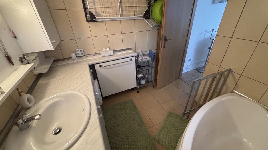 Casa de vânzare în zona Girocului - Poză 10