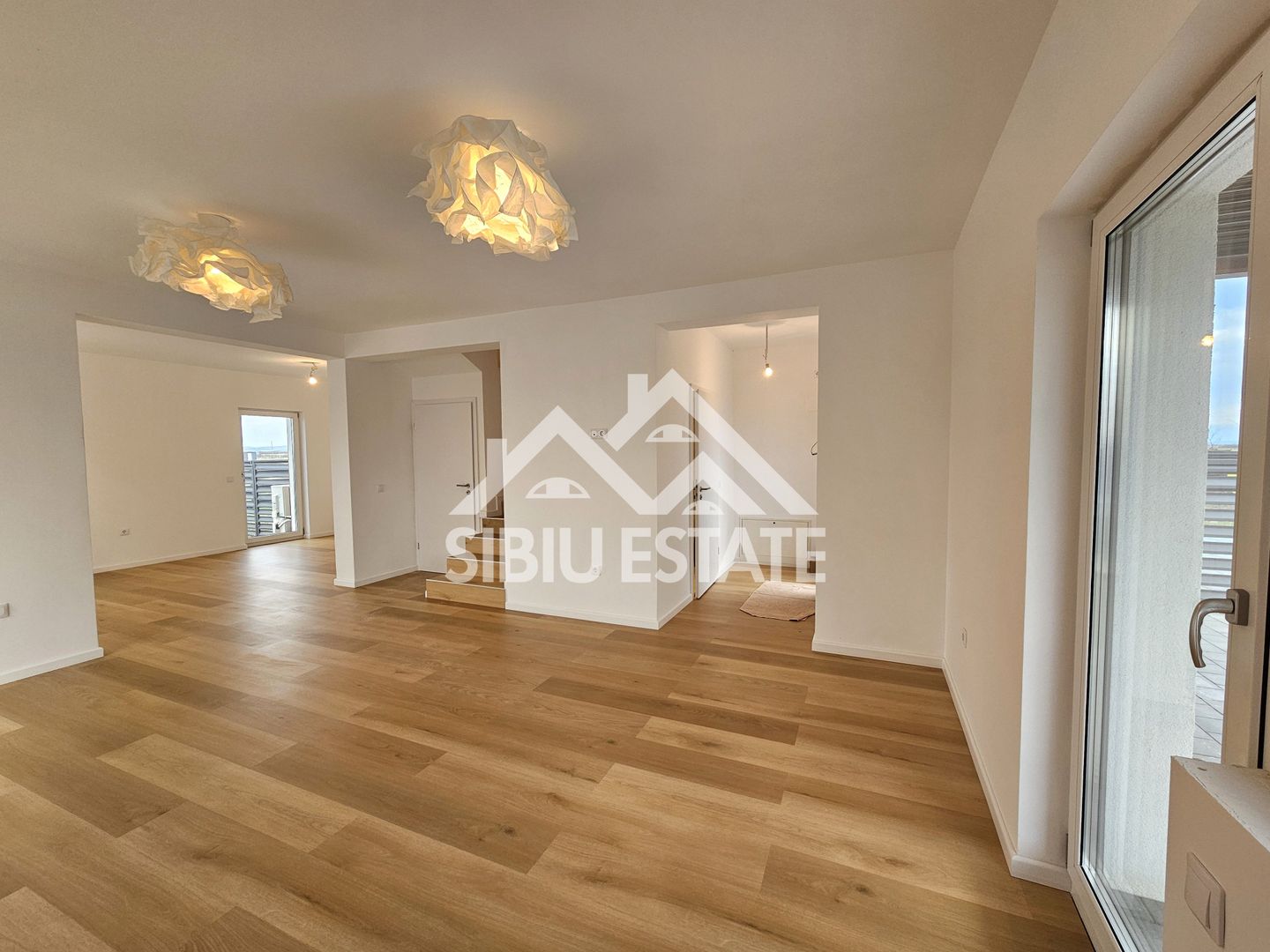 Casa 4 camere LA CHEIE mutare rapida - Poză 17