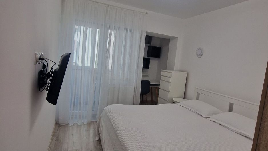 Apartament 2 Camere  | Mobilat | Etaj 2 | 2 Locuri Parcare Incluse - Poză 3