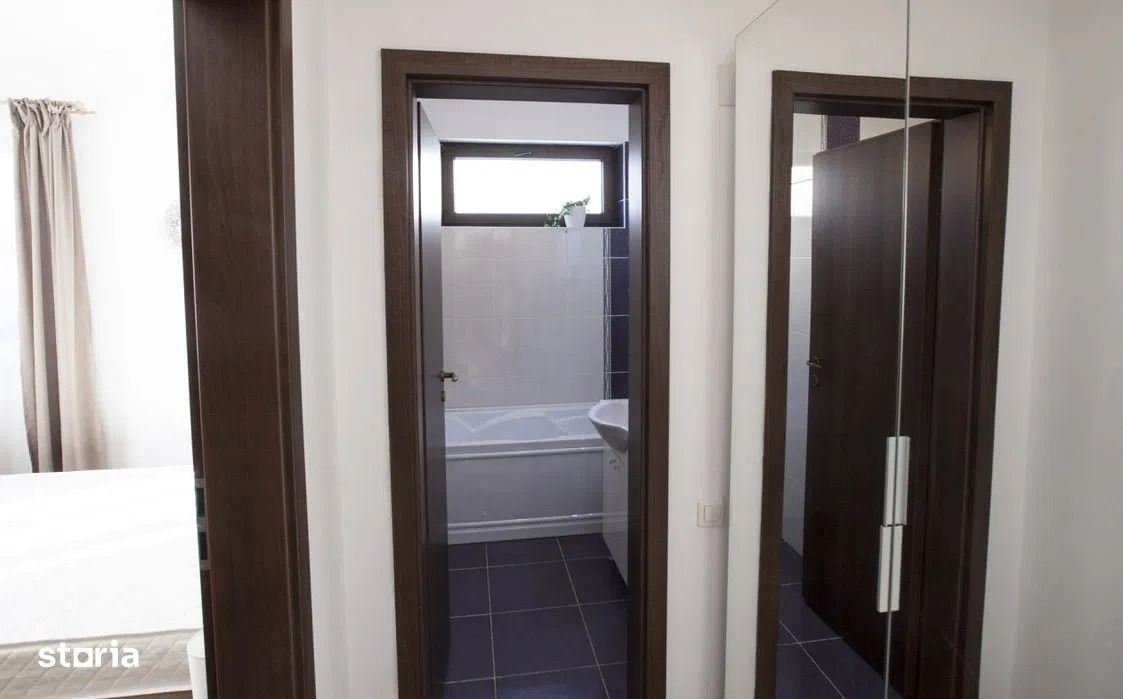 AP. 2 CAMERE- OBOR, CENTRALA, BUCATARIE INCHISA, PARCARE, CURTE - Poză 12