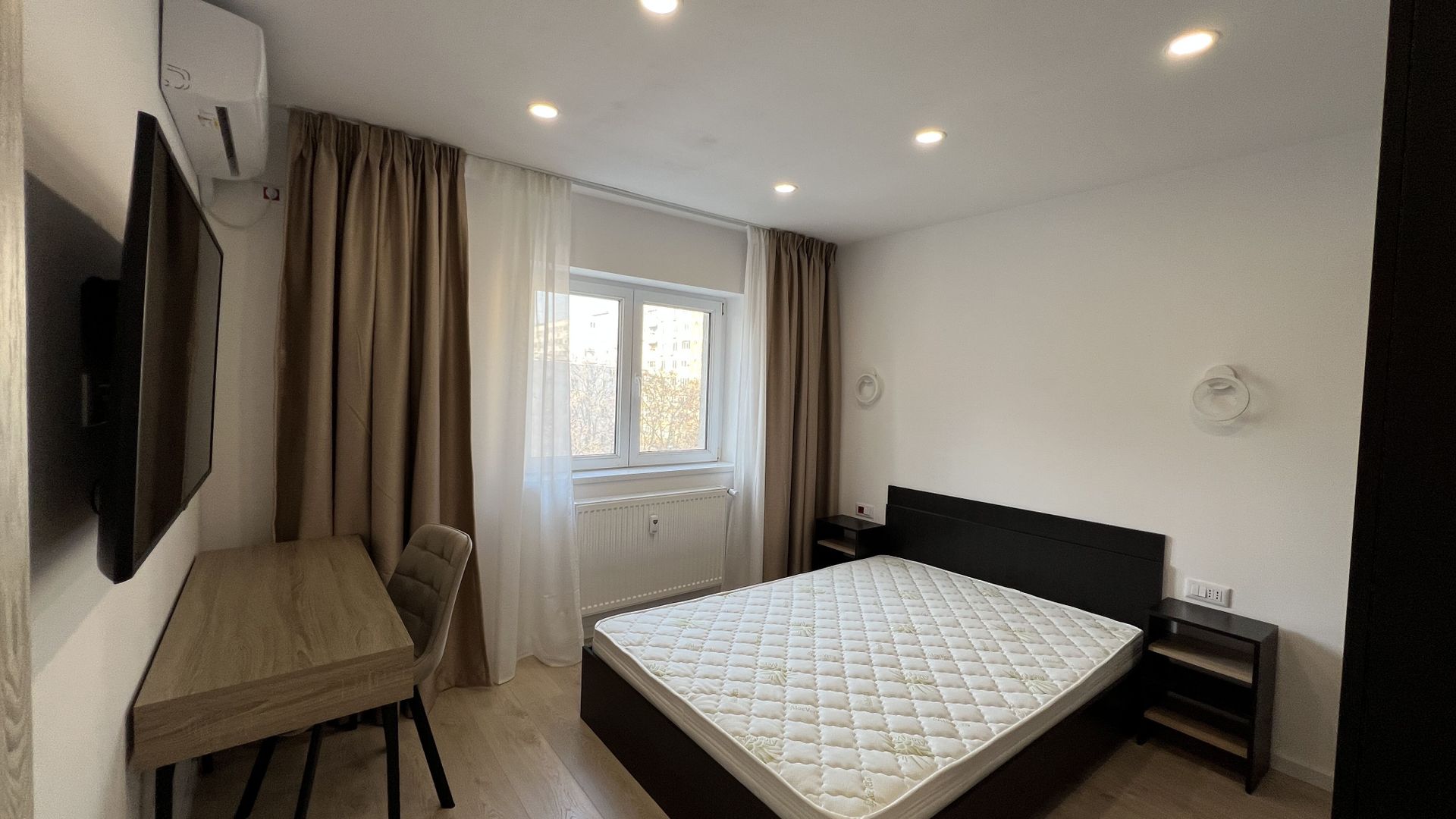 Apartament 3 camere | Prima Inchiriere | Bloc Anvelopat | Gorjului - Poză 4