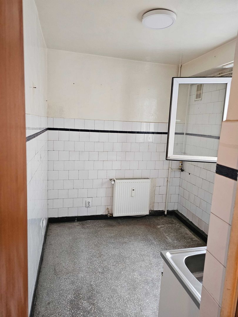 Apartament 2 camere, Bloc tip P Drumul Taberei,Plaza,Parc Moghioros - Poză 8
