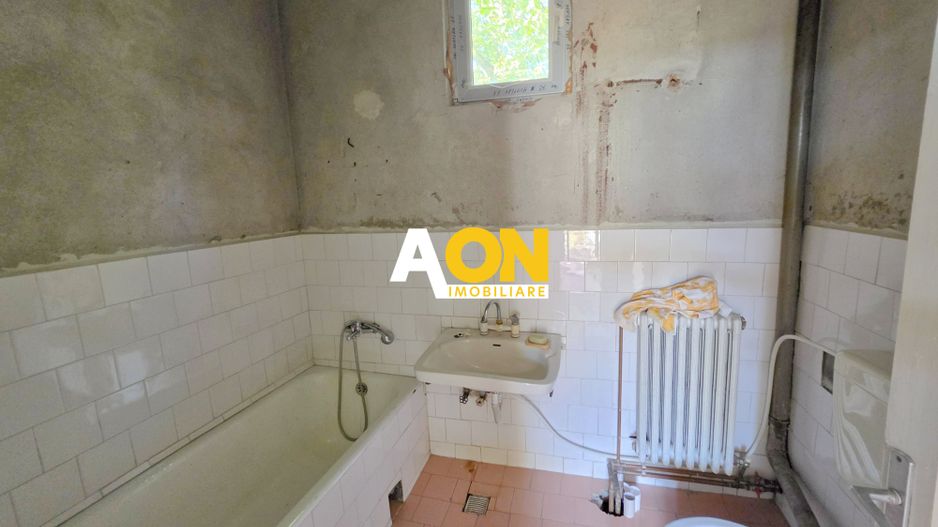 Casa S+P, 4 camere, 2 bai, 735 mp teren, Cetate, zona HCC - Poză 8