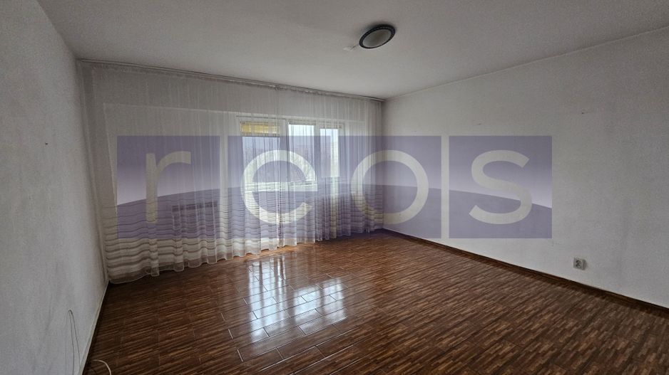 DE VANZARE APARTAMENT 2 CAMERE, ET 5,  1992 –ZONA PANDURI- DECOMANDAT - Poză 1