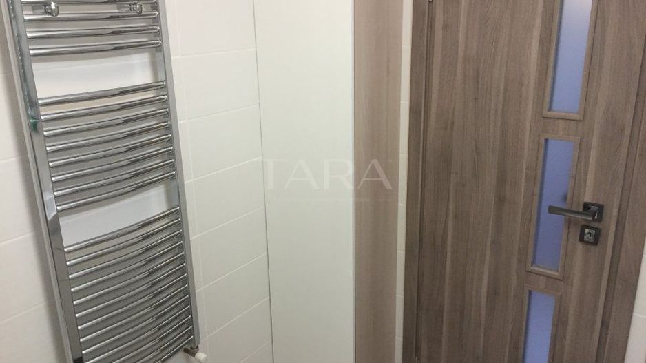 Apartament decomandat Mănăştur complet renovat şi utilat. - Poză 9