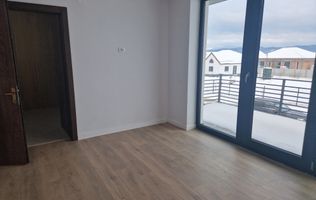 Vila "La Cheie"P+E in Cristian zona in dezvoltare,teren 600 mp