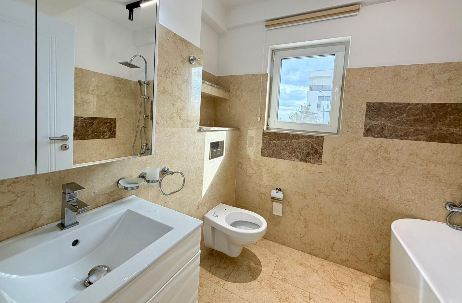 Stylish 3-Room Apartment for Rent in Iancu Nicolae - Poză 9