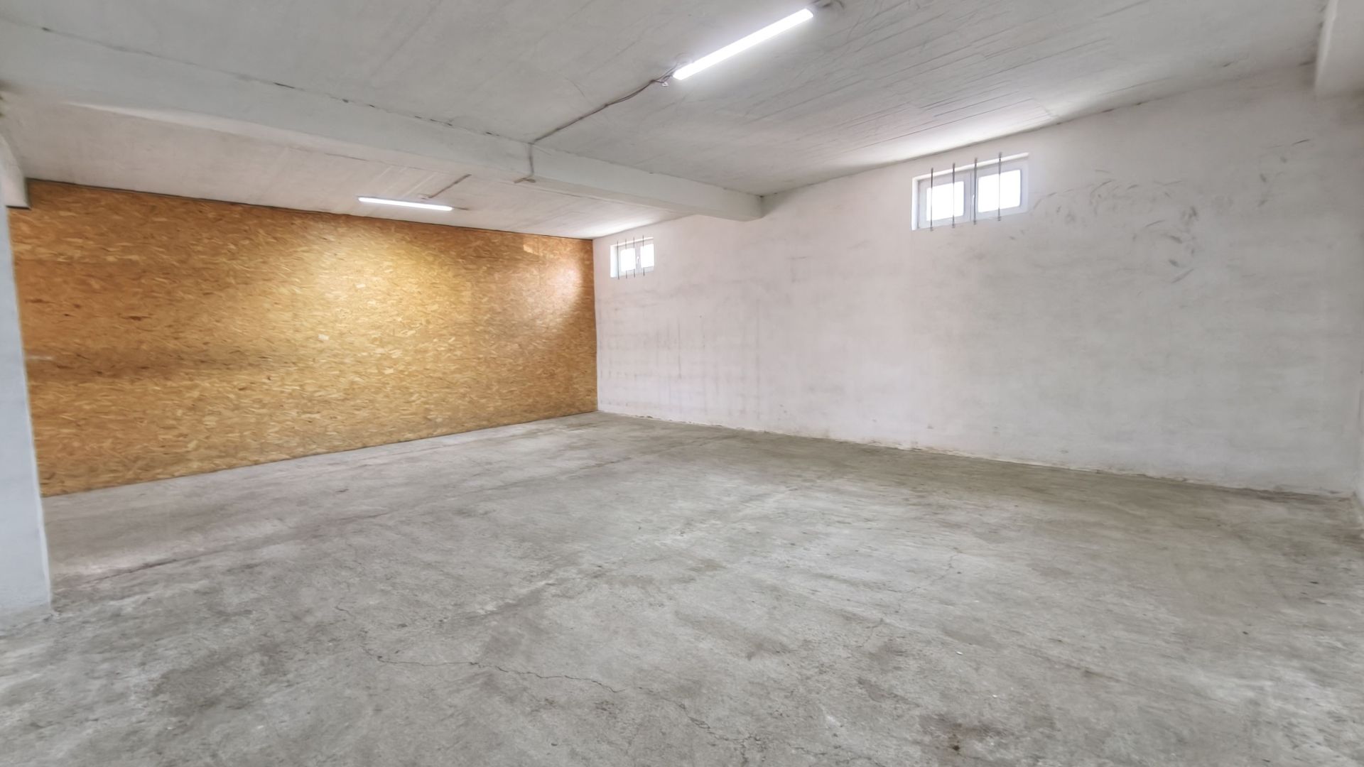 Spatiu depozit 100 mp  – Zona Libertatii - Poză 6