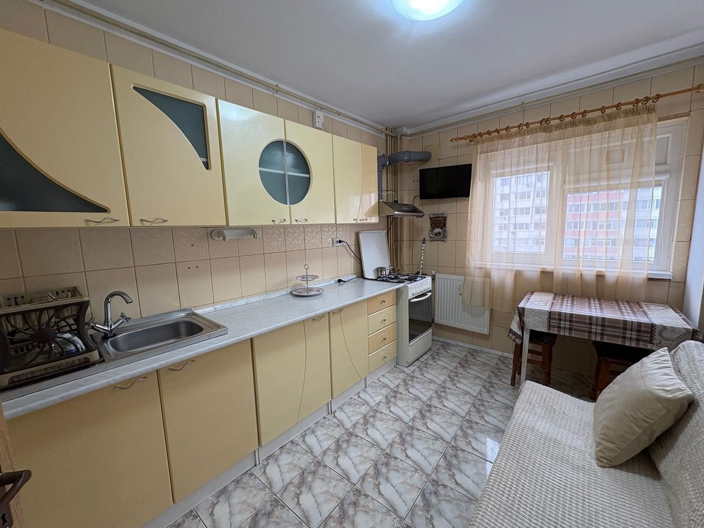 AP. 2 CAMERE P-TA SUDULUI, BLOC REABILITAT, BUCATARIE INCHISA,METROU - Poză 4