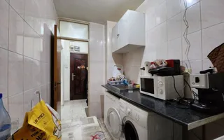 Garsoniera decomandata, bloc din 1982 reabilitat termic, Piata Muncii Baba Novac - Poză 13