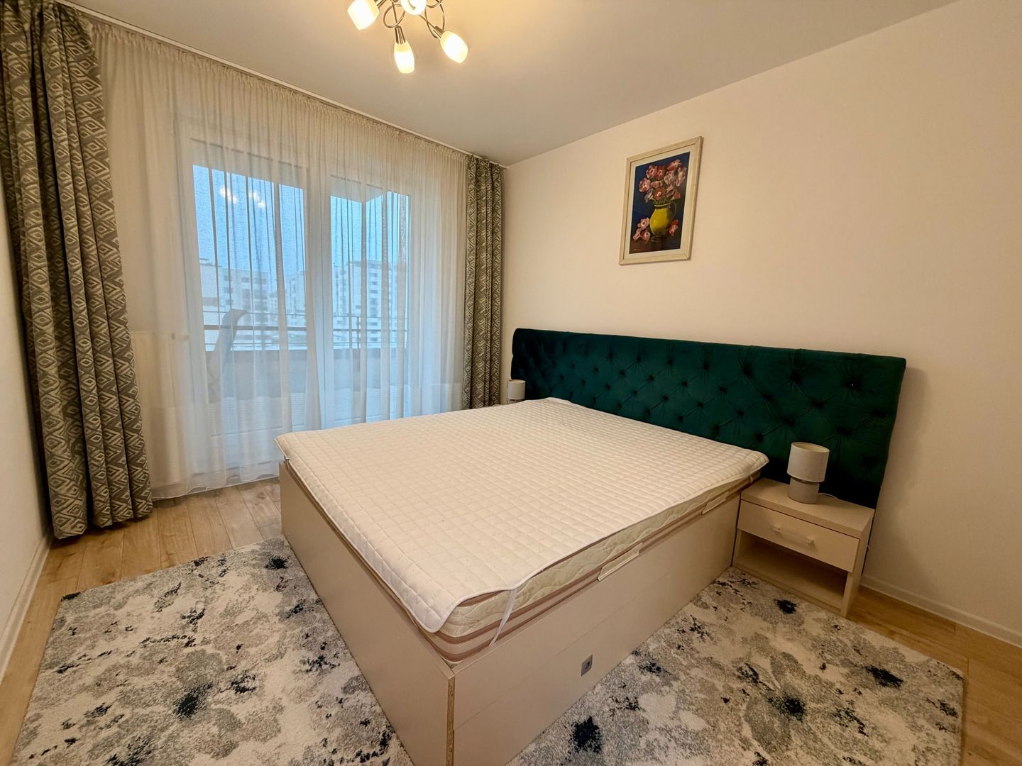 Apartament 2 camere Kasper cu vedere la pietonala - Poză 6