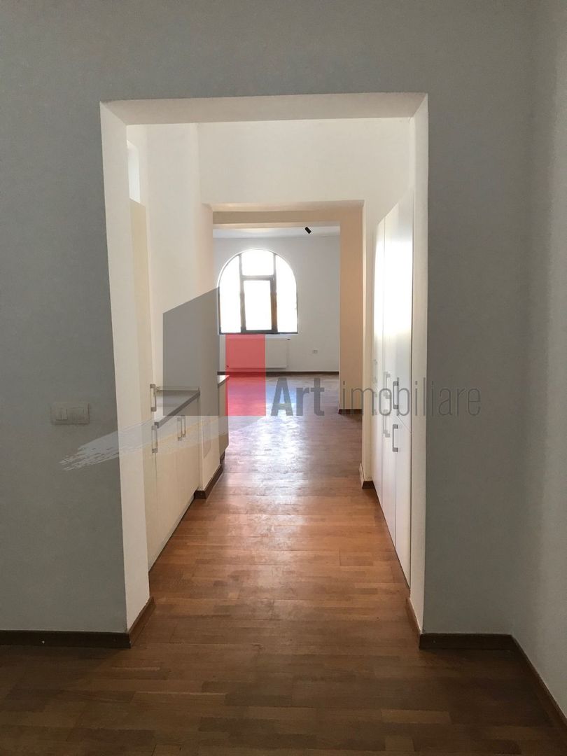 Vila  -  Zona Kiseleff - Poză 5