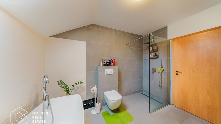 Vila 5 camere, gata de mutare, teren 700 mp, strada privata- Gradiste - Poză 17