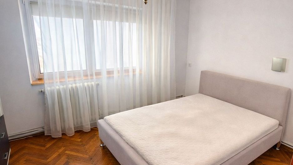 Apartament Cu 3 Camere | Semidecomandat | 66mp | Manastur | Video La Cerere - Poză 1