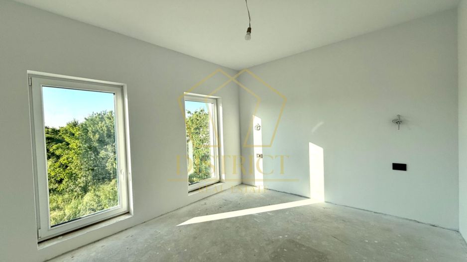 Duplex premium despartit prin camera tehnica | Giroc - Poză 3