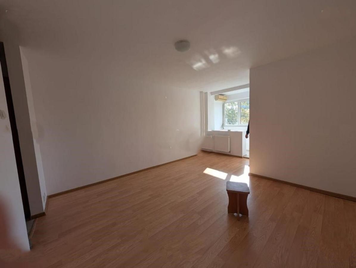 Garsoniera zona TItan - Pta Minis - Poză 1