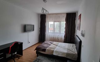 VILA INDIVIDUALA CU PISCINA SI GRADINA SPATIOASA IN ZONA PIPERA - Poză 6