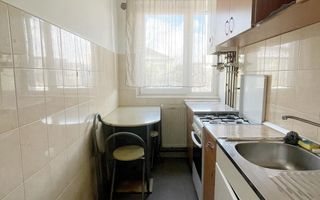 Apartament 2 camere de închiriat - Strada Cuza Vodă- 300€ - Poză 4