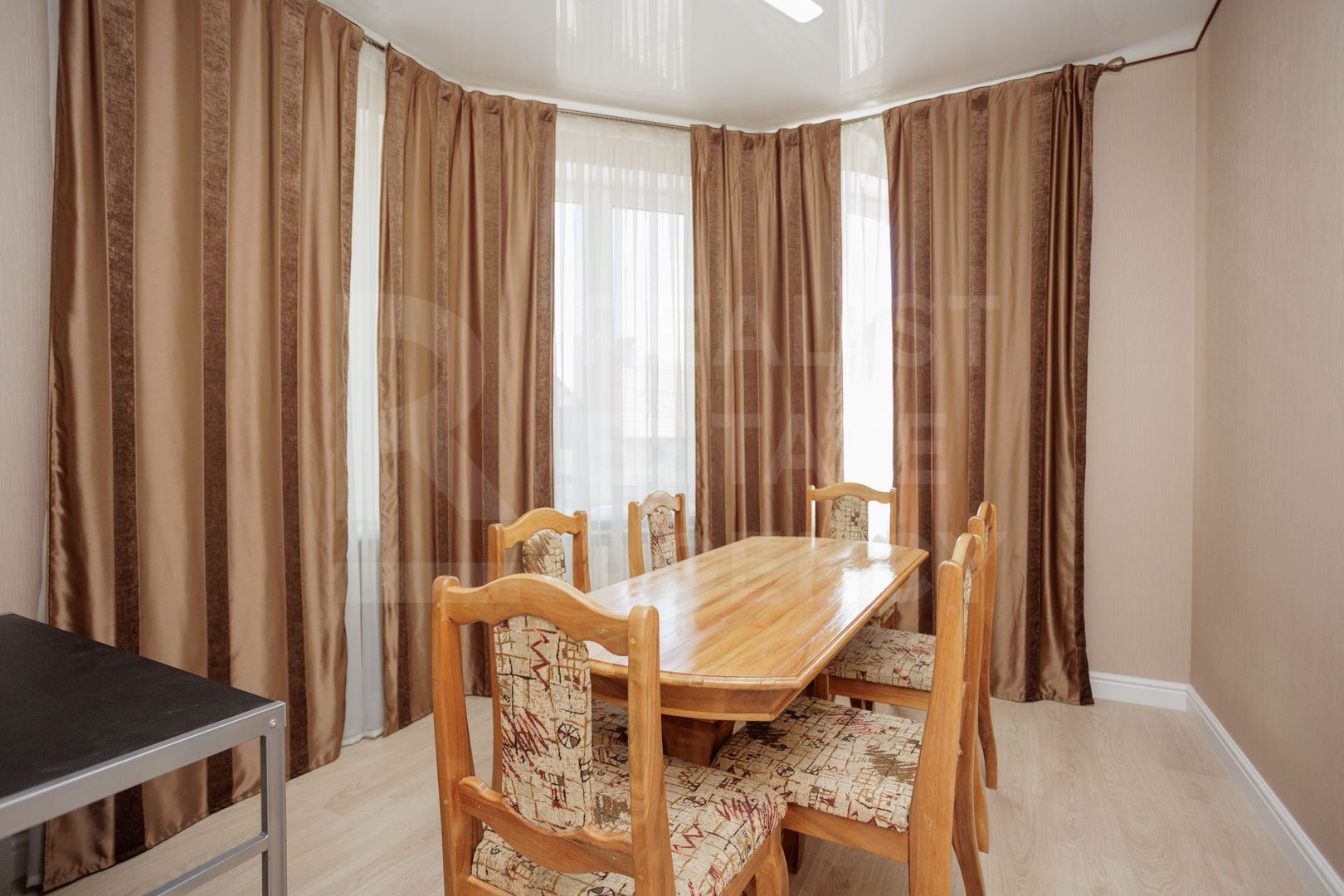 Vânzare, casă premium 255 mp, str. Eugeniu Păpușoi, Botanica - Poză 41