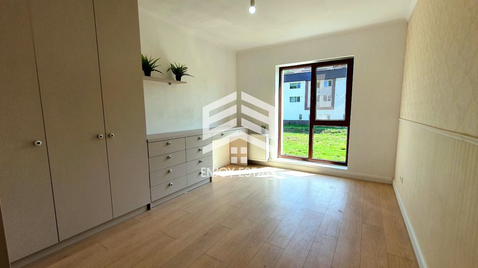 Apartament cochet, etaj intermediat, parcare inclusa ! - Poză 6
