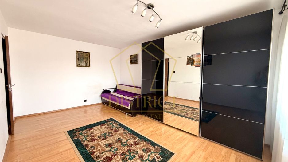 Apartament decomandat cu 2 camere | Steaua - Poză 7